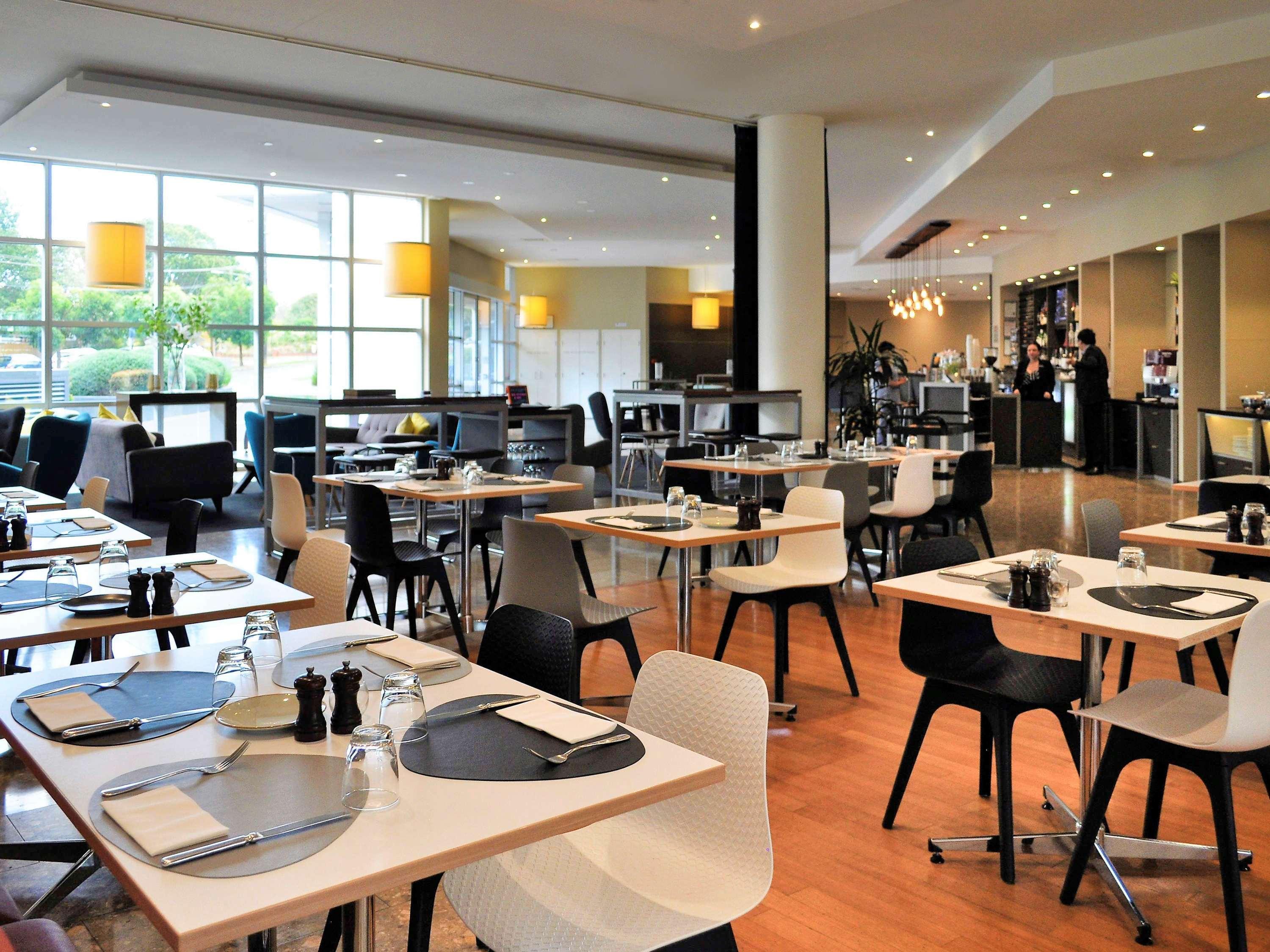 Ibis Melbourne - Glen Waverley Ngoại thất bức ảnh